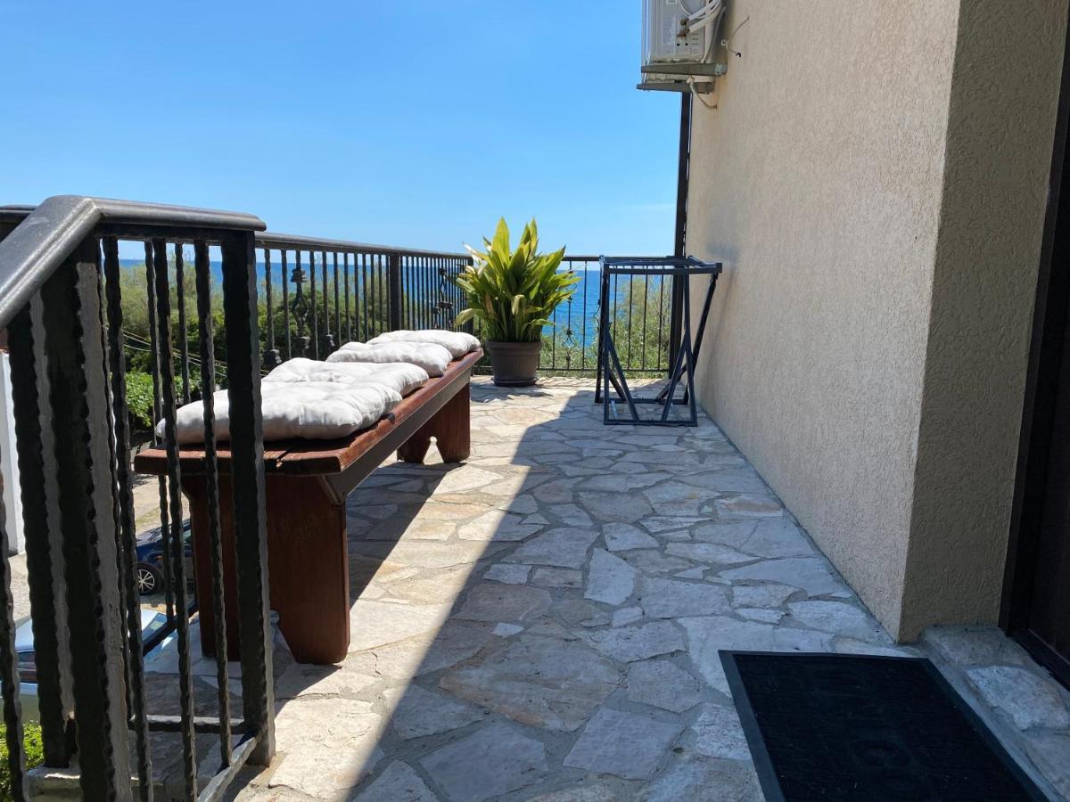 Loft Infinity Apartment Petrovac Bagian luar foto