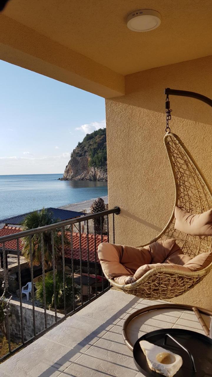 Loft Infinity Apartment Petrovac Bagian luar foto